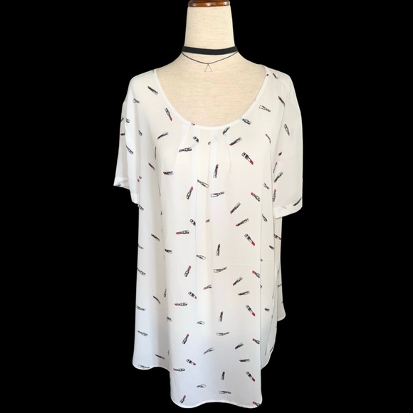 Sheer‎ White Lipstick 💄 Print Women's Top Size XL - Picture 2 of 6